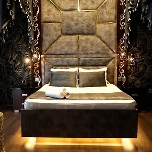 Hotel Egoist