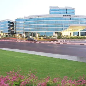 https://millennium-airport-hotel.dubaihotelsoffers.com