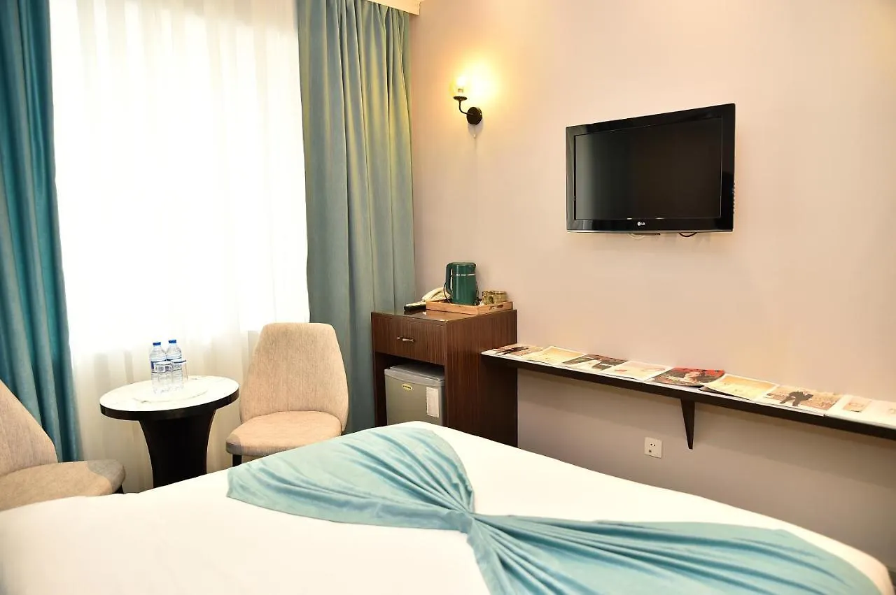 Karat Inn Boutique Hotel Baku 3*,
